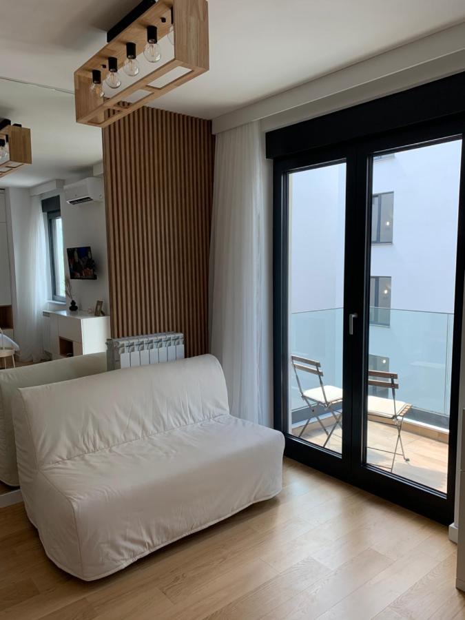 Selena Apartment เบลเกรด ภายนอก รูปภาพ