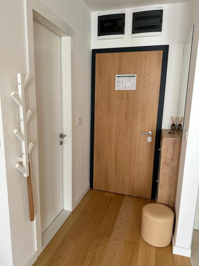 Selena Apartment เบลเกรด ภายนอก รูปภาพ